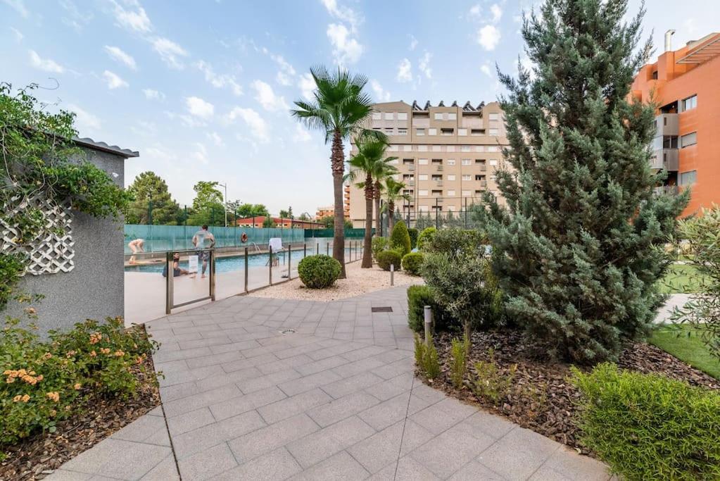 Moderno Apartamento Con Piscina Y Parking Гранада Екстер'єр фото