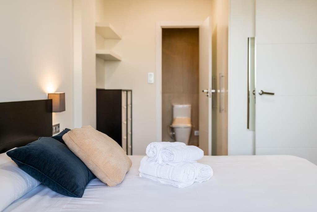 Moderno Apartamento Con Piscina Y Parking Гранада Екстер'єр фото