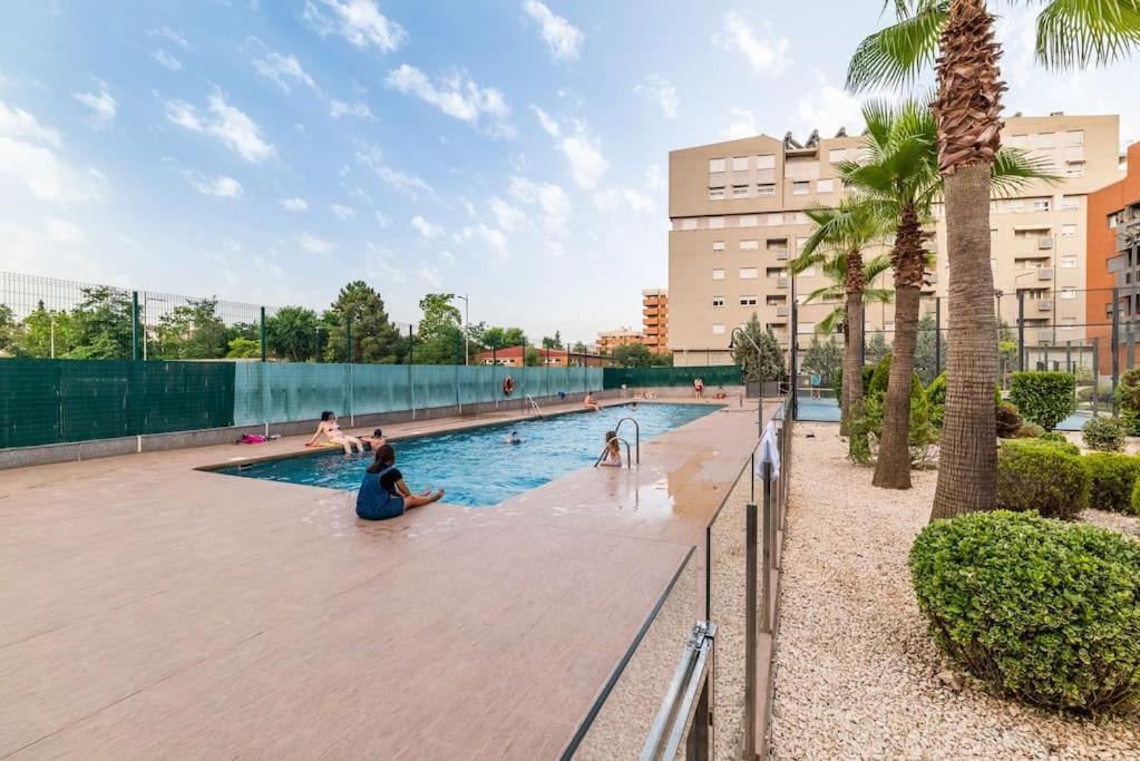 Moderno Apartamento Con Piscina Y Parking Гранада Екстер'єр фото
