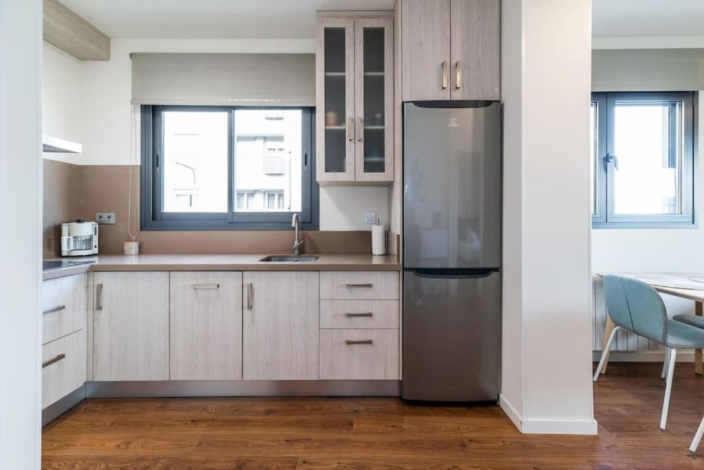 Moderno Apartamento Con Piscina Y Parking Гранада Екстер'єр фото